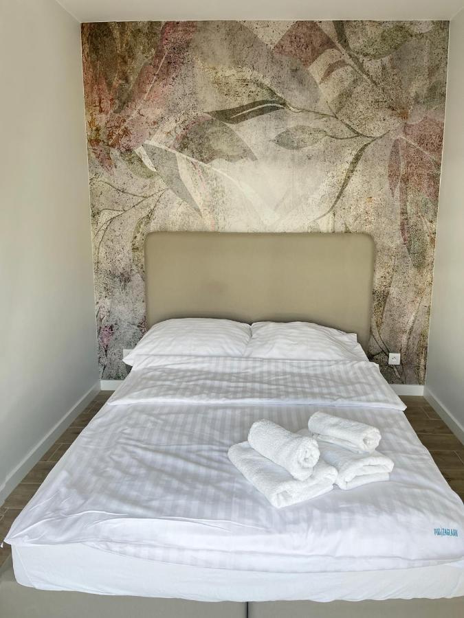 Apartamenty Pod Żaglami Dziwnowek Bagian luar foto