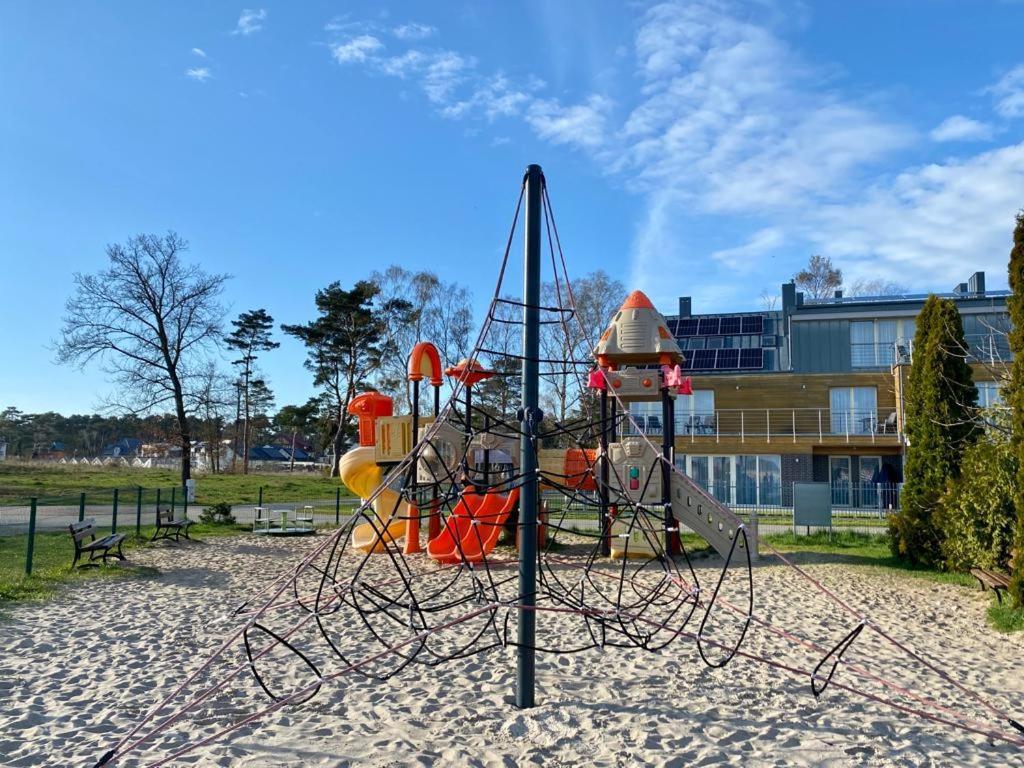 Apartamenty Pod Żaglami Dziwnowek Bagian luar foto