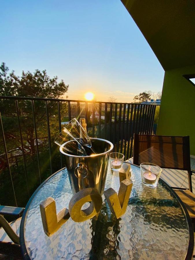 Apartamenty Pod Żaglami Dziwnowek Bagian luar foto