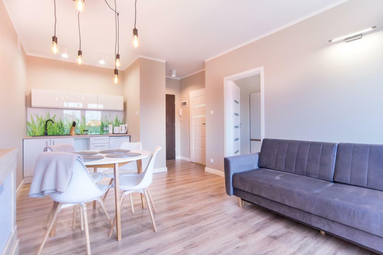 Apartamenty Pod Żaglami Dziwnowek Bagian luar foto